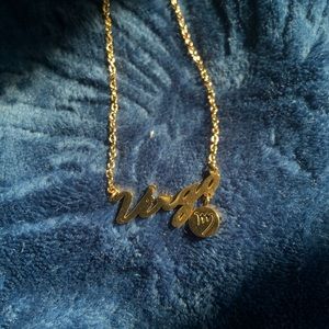 Meet your Posher, Mykell